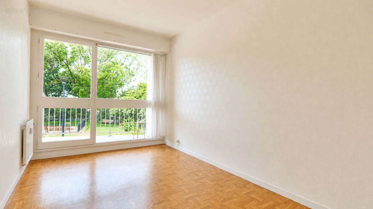 Appartement Rennes T5 - 88 m2 - Terrasse - cave et place de parking privative - photo 5