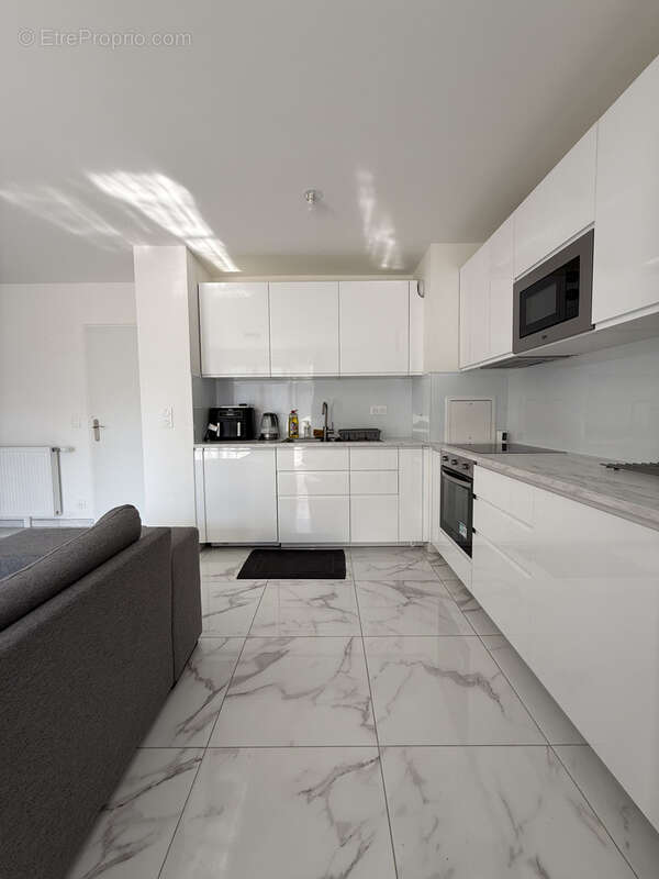 Appartement à LE BLANC-MESNIL