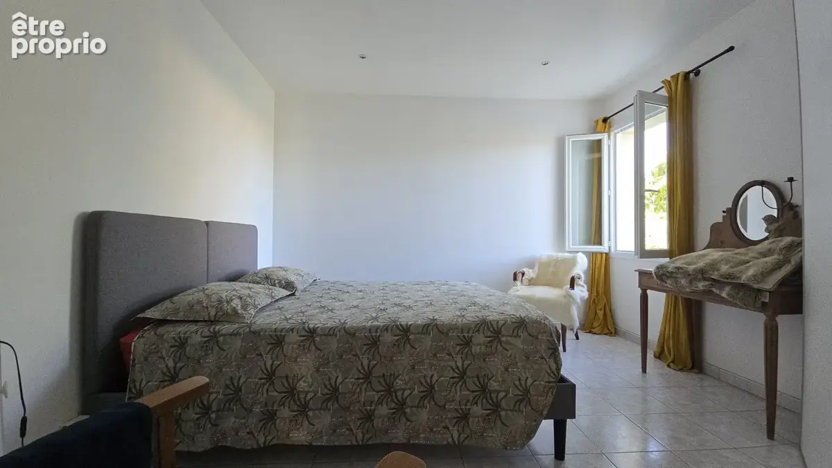Maison 5 pièces 136 m² à vendre à Saintes (17100) - photo 9