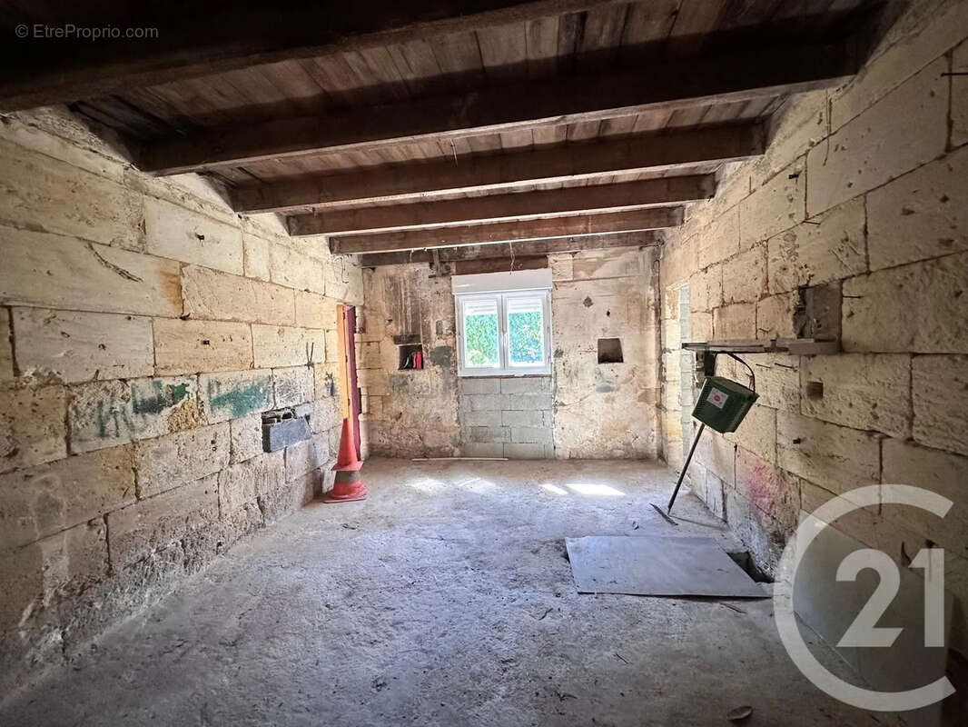 Maison 165 m² à Saint-Paul  - photo 21