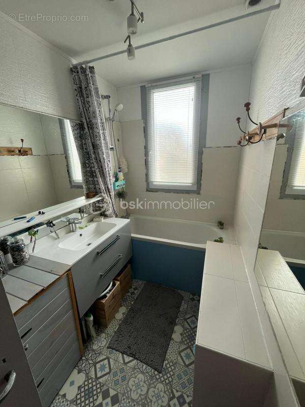 Maison à CHATEAU-LA-VALLIERE