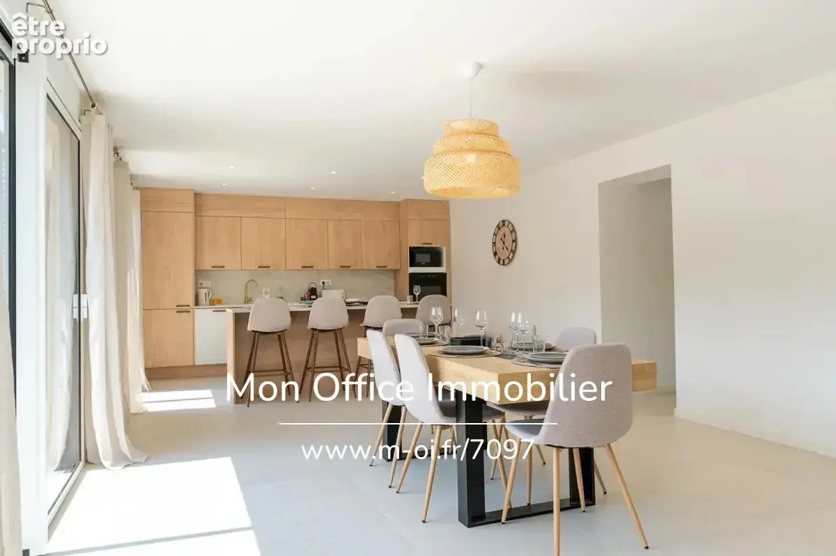 Référence : 7097-les. - appartement rénové à 100m de la mer t4 avec terrasse et parkings résidence calme à grimaud beauvallon - photo 6