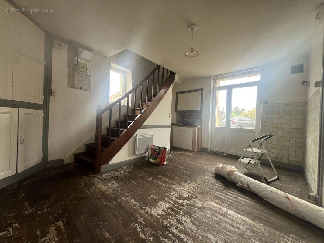 Appartement à VALDIVIENNE