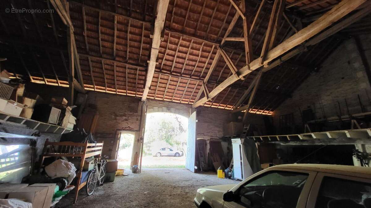 Ancienne fermette : maison  122 m² et grange  420 m² sur parcelle de 3ha environs à la campagne - photo 14