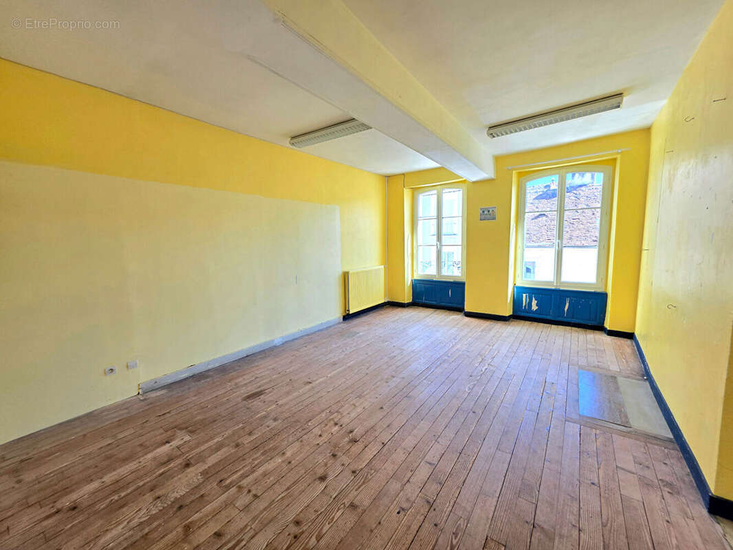 Maison de caractère à aménager Centre historique de Bellême - photo 8