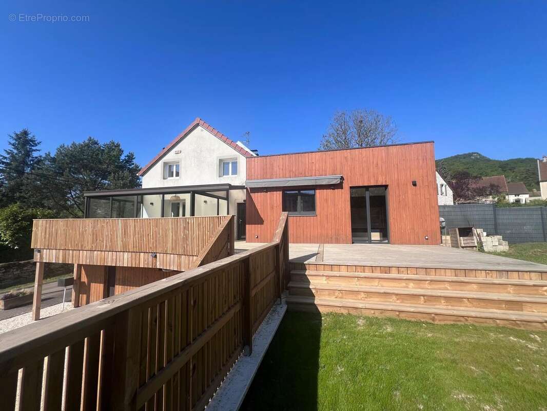 Maison 91 m² à Saint-Victor-Sur-Ouche  - photo 2