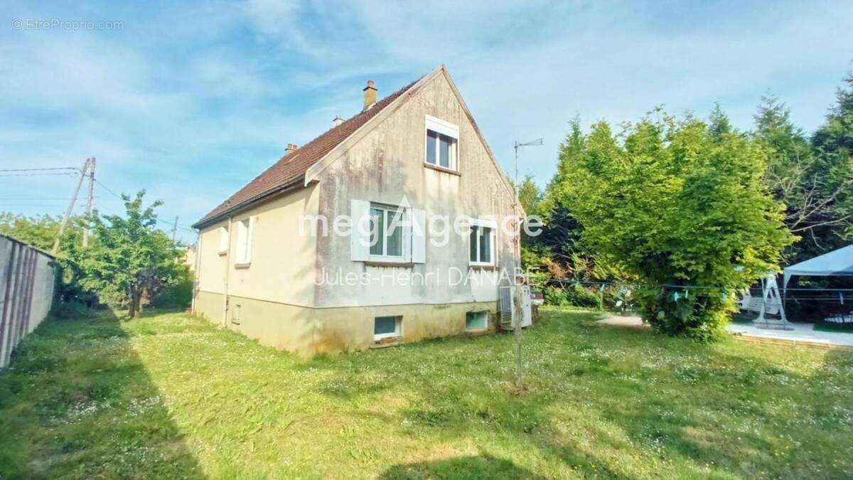 Maison à NOGENT-SUR-SEINE