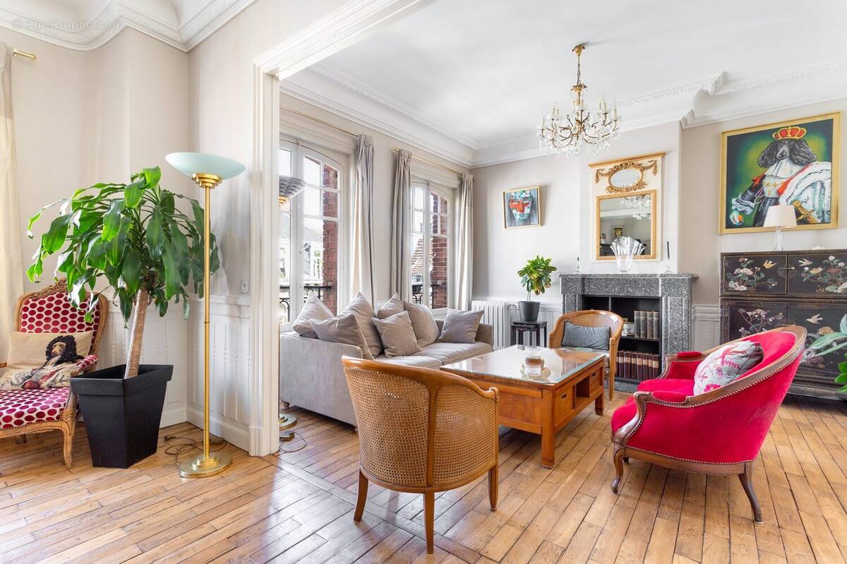 Appartement à LA MADELEINE