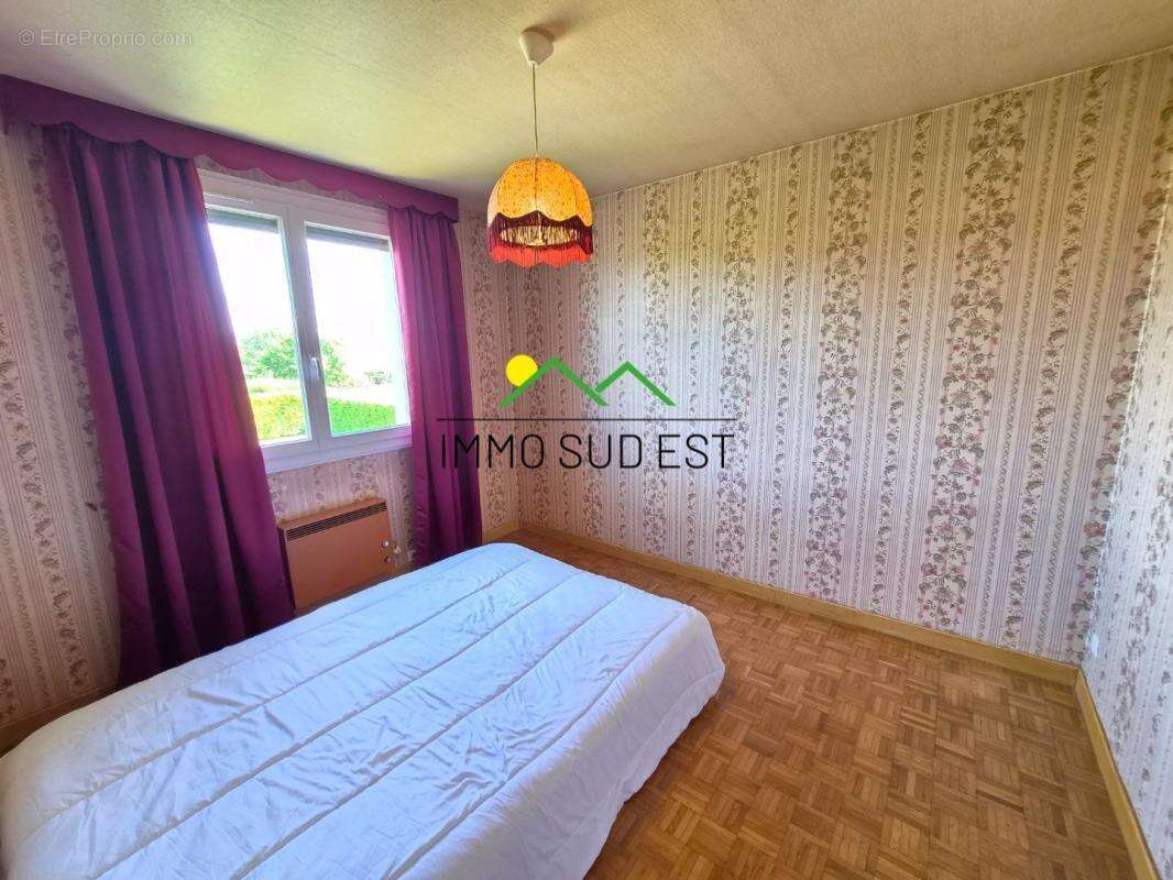 Exclusivité/  Saint-Marcel -les-Valence (26)/Maison 4 chambres /120m² habitables/ terrain 1175m² - photo 8