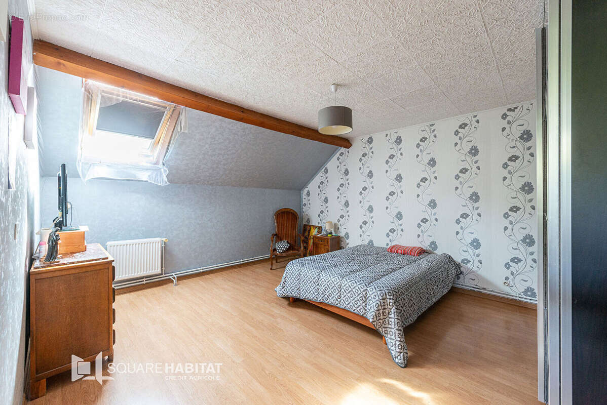 Maison à SAINT-AMAND-LES-EAUX