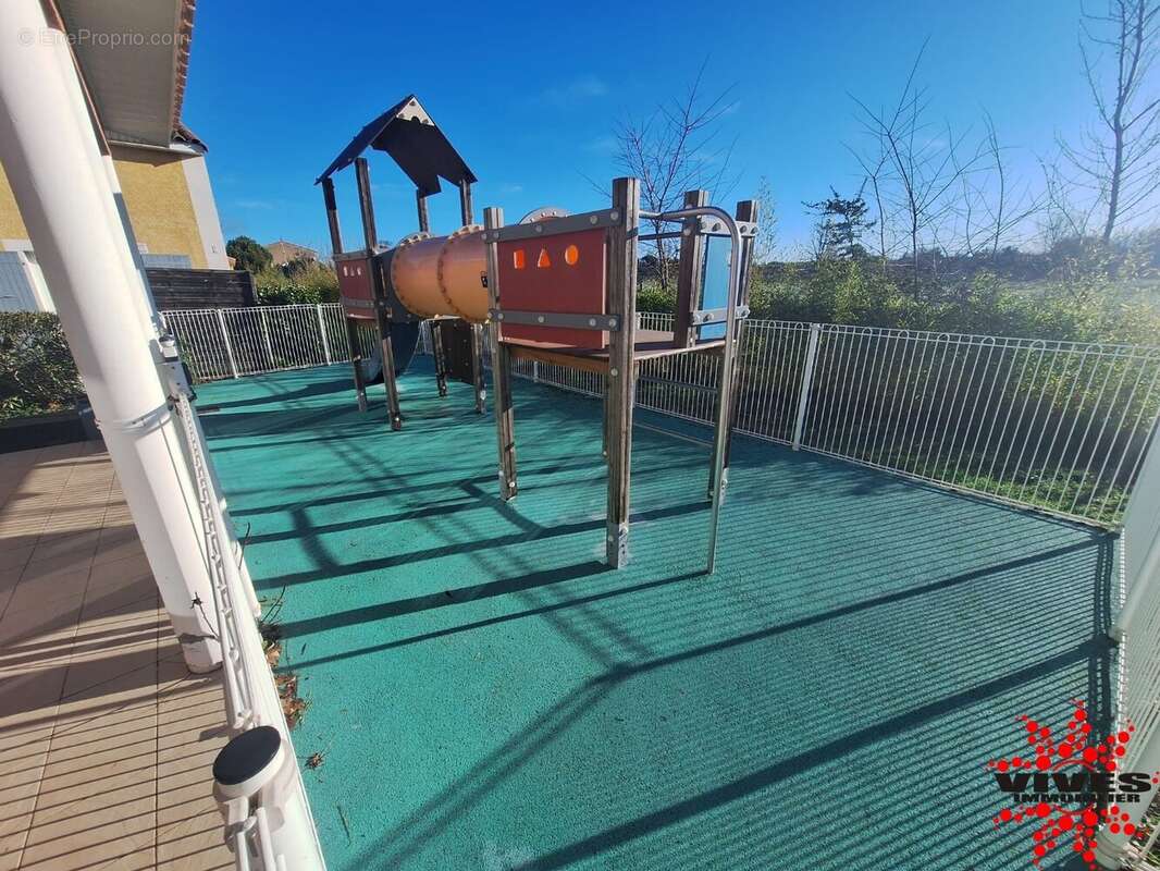 Appartement à COLOMBIERS