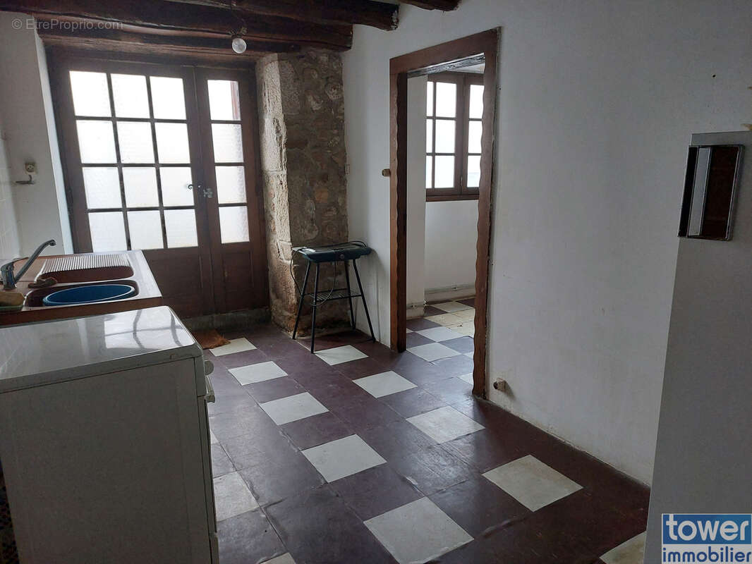 DPT24 maison de bourg 130m2 Residence principale ou secondaire ou rapport locatif - photo 13