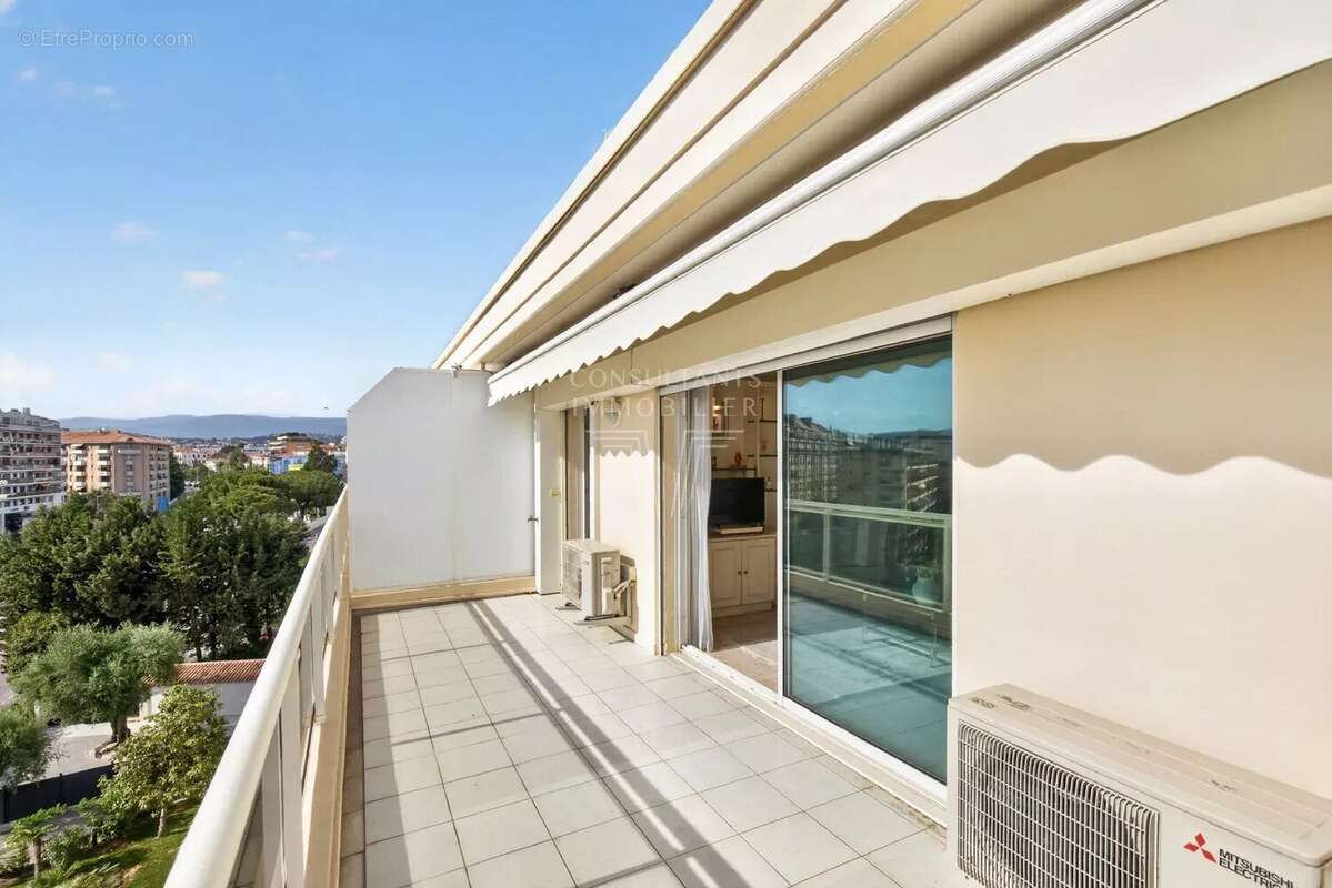 Appartement à CANNES