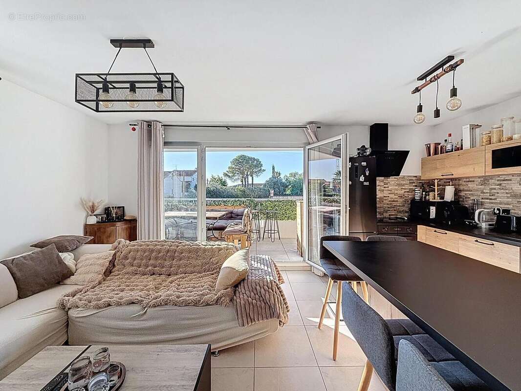 Photo 5 - Appartement à PUGET-SUR-ARGENS