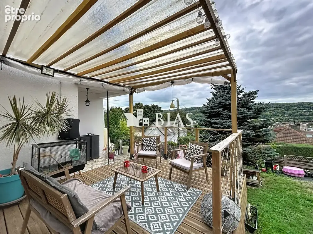 Maison 5 pièces 96 m² à vendre à Deville-Les-Rouen (76250) - photo 2