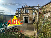 Photo 1 - Maison à LE BUSSEAU