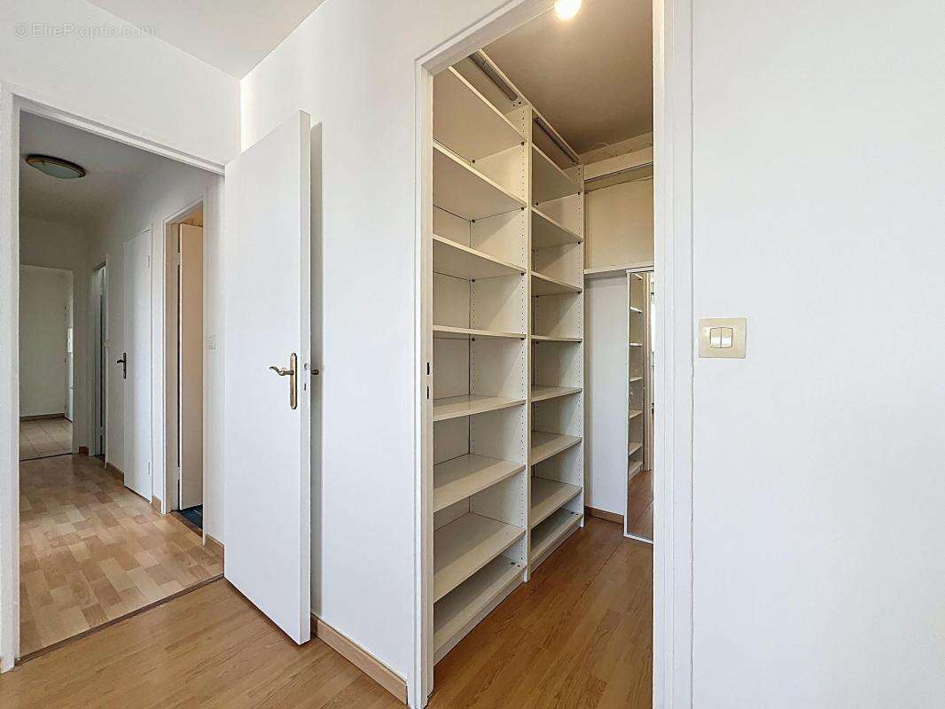 Appartement à EVRY