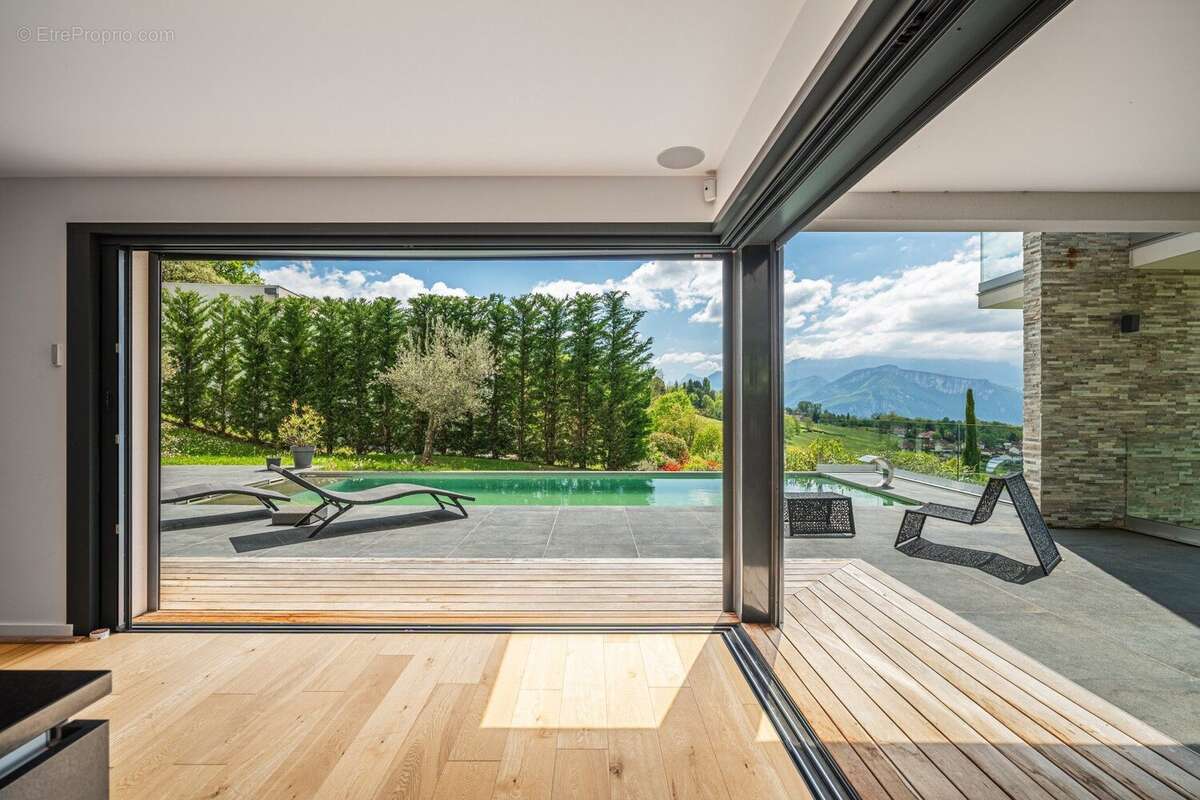 Maison à COUBLEVIE