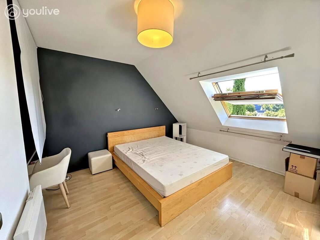 Maison lumineuse avec superbe terrain paysager - photo 10
