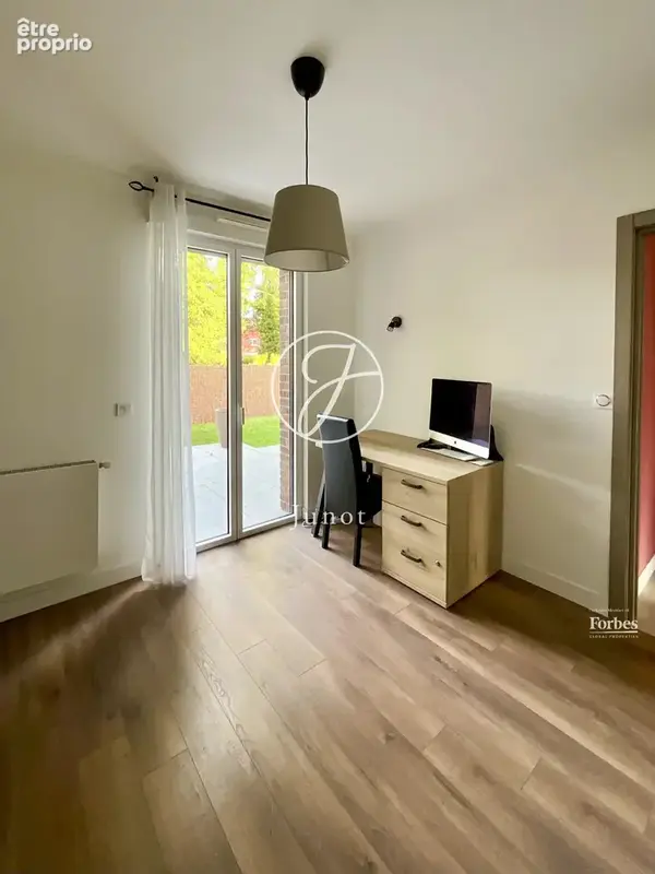 Wasquehal - CENTRE – Maison individuelle – 6 pièces - 145m² - 5 chambres – Jardin – Garage – - photo 17