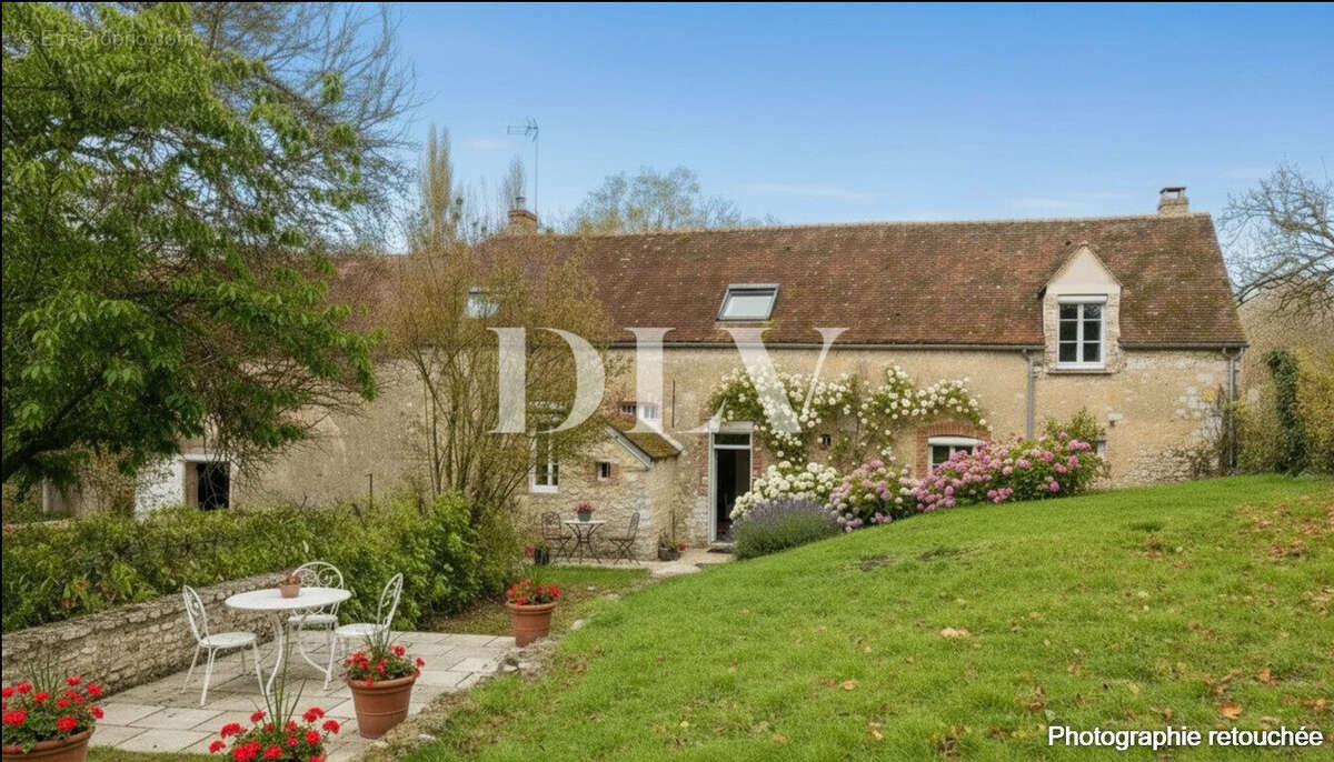 Maison à MONTEREAU-FAULT-YONNE