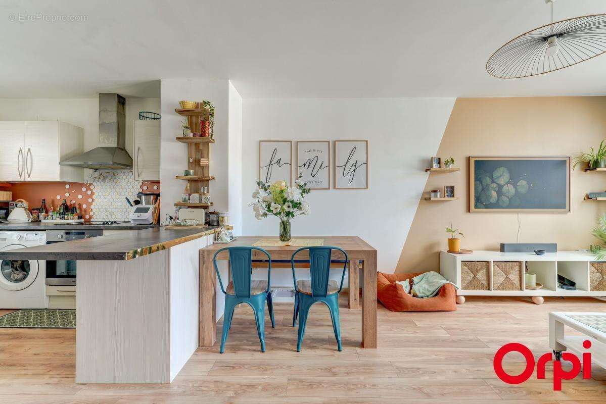 Appartement à LYON-9E