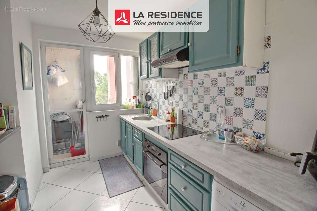 Appartement 58 m² à Conflans-Sainte-Honorine  - photo 2