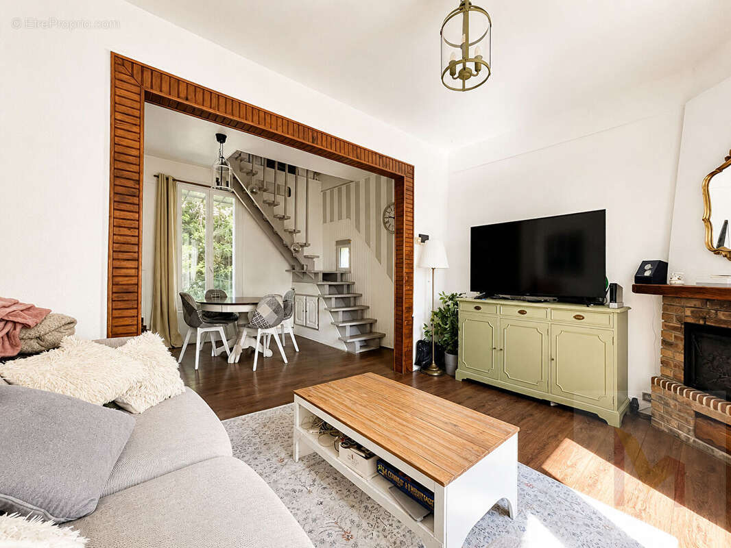 Maison à NEUILLY-SUR-MARNE