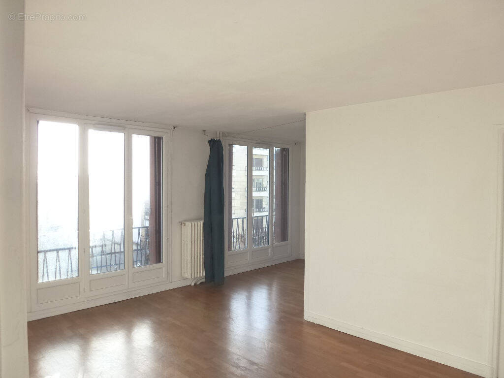 Appartement à NOGENT-SUR-MARNE