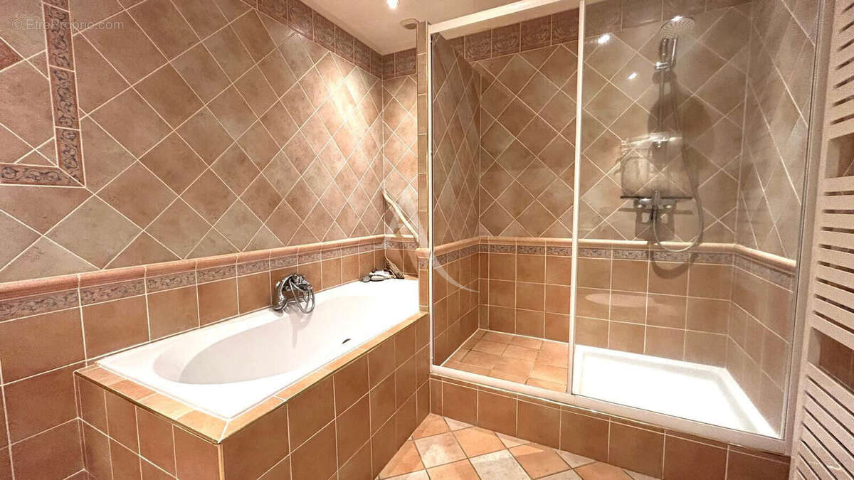 Maison à CANNES-ECLUSE