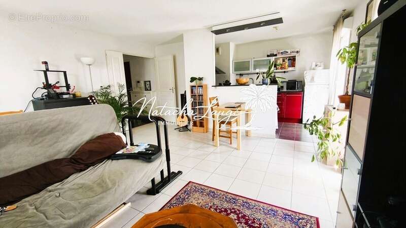 Investissement locatif – T3 de 66 m² à vendre loué – Terrasse Sud – Garage 15,80 m² - photo 3