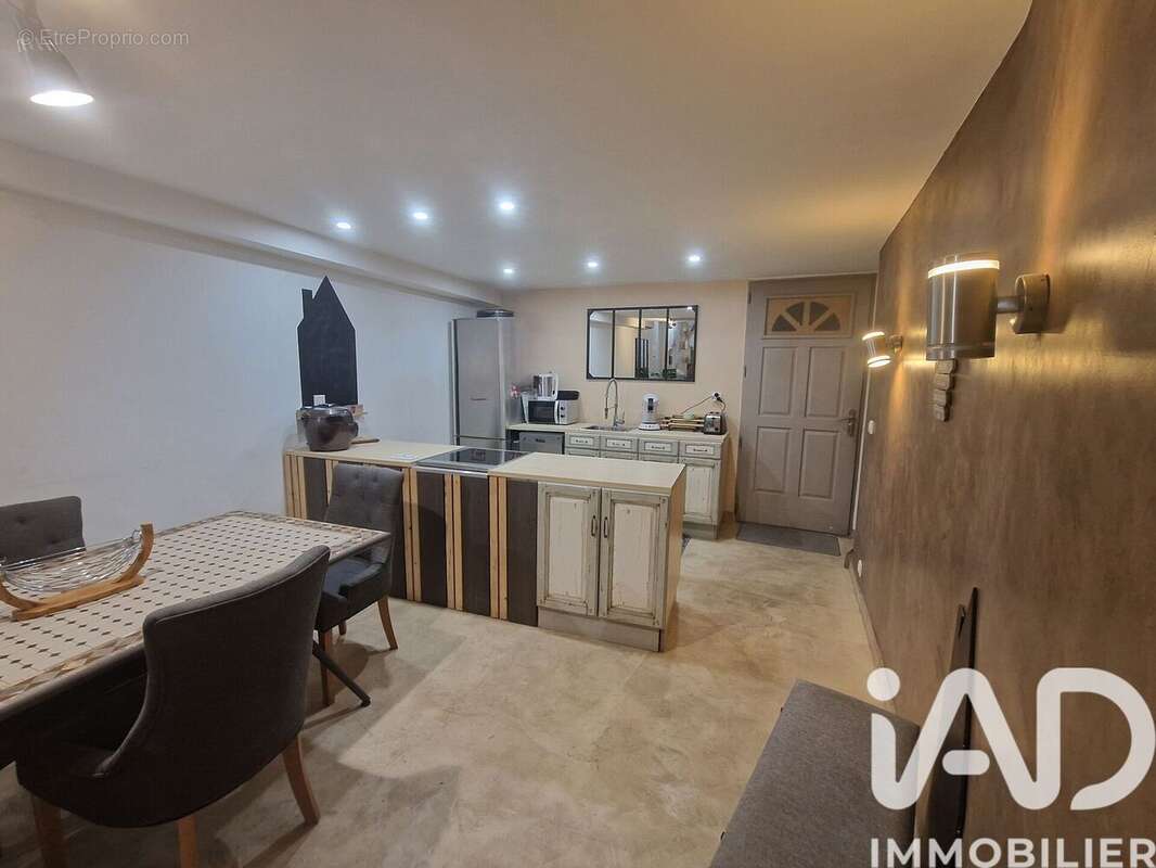 Photo 8 - Maison à ROQUEMAURE