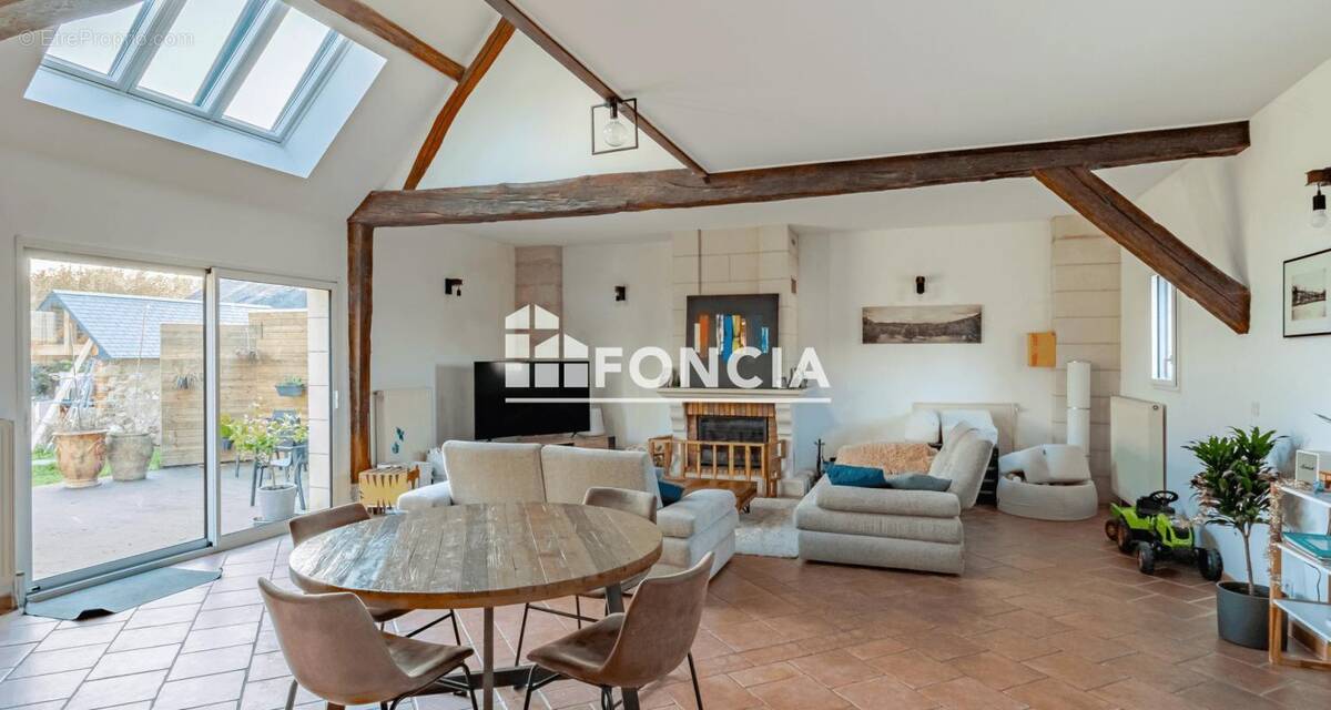 Maison à SAVONNIERES