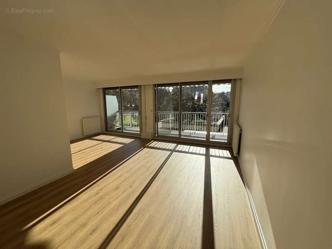 Appartement à RUEIL-MALMAISON