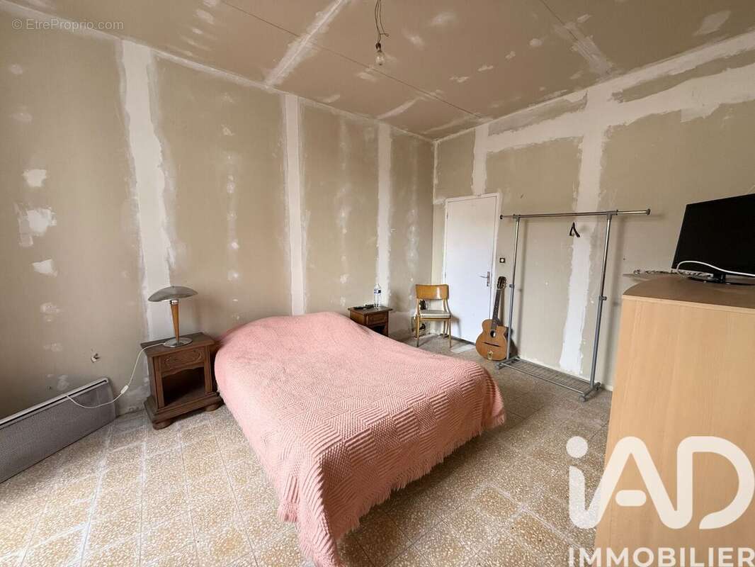 Photo 9 - Maison à LA CHAPELLE-GAUTHIER