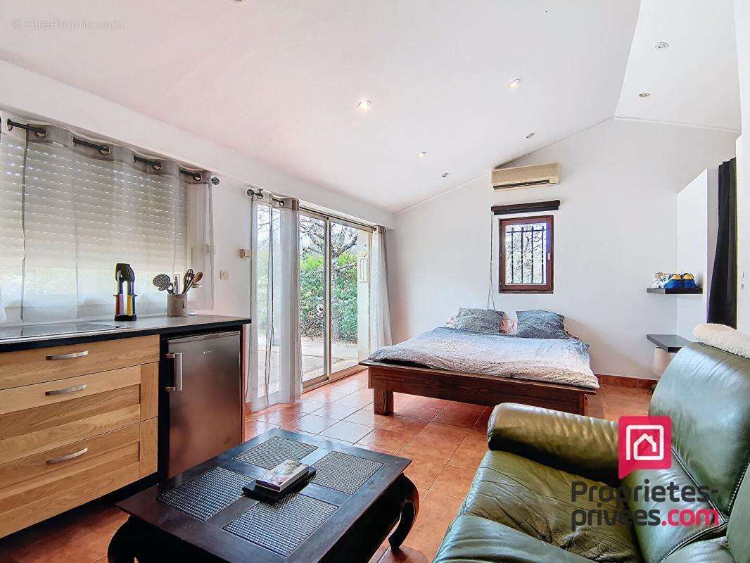 Maison à SAINT-MAXIMIN-LA-SAINTE-BAUME