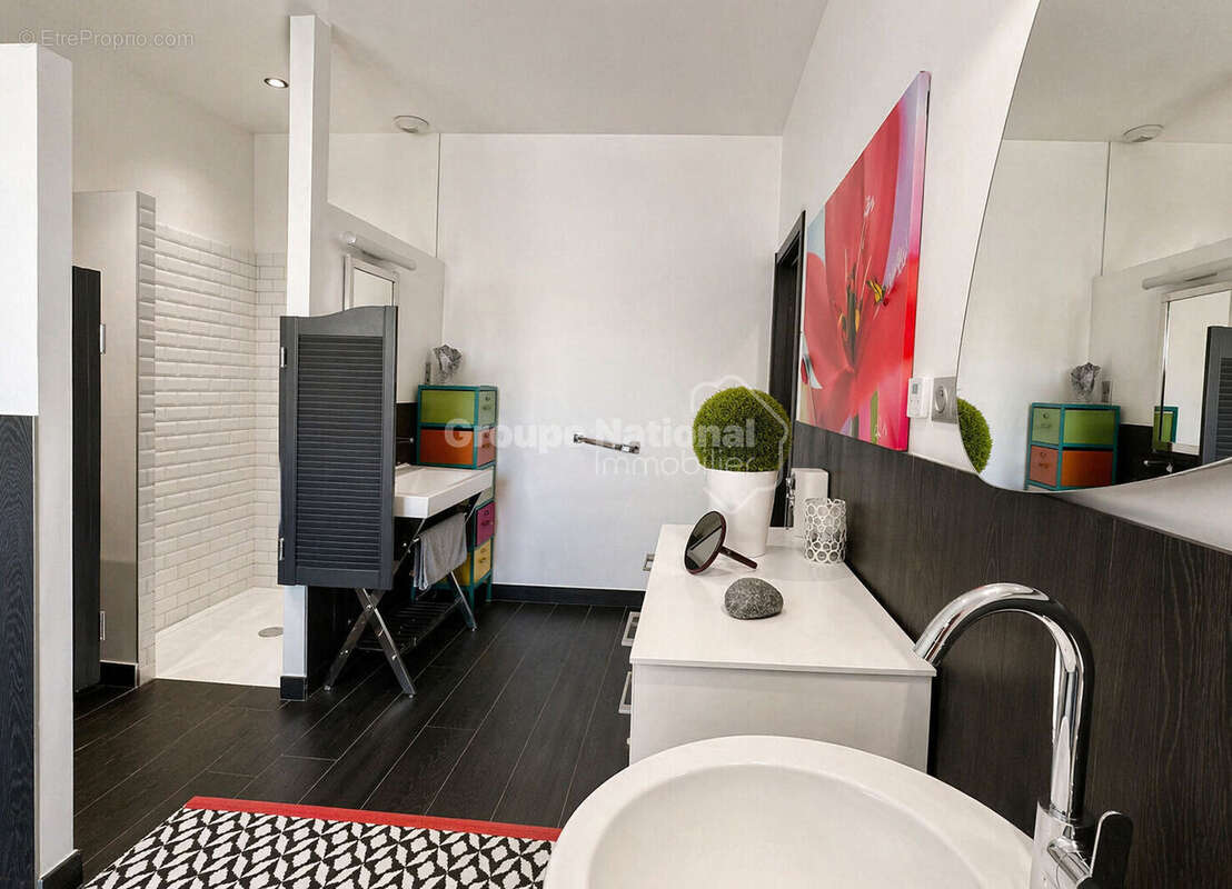 Maison à MORIERES-LES-AVIGNON