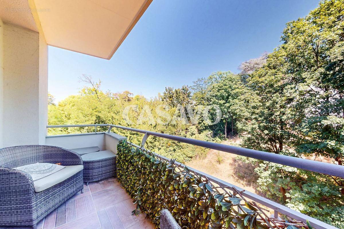 Appartement à TASSIN-LA-DEMI-LUNE