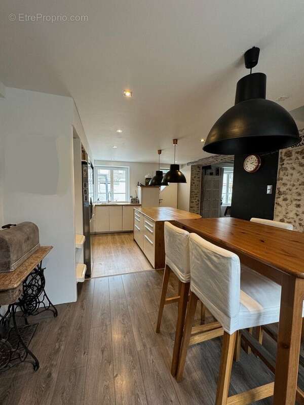 Maison à BRUYERES-LE-CHATEL