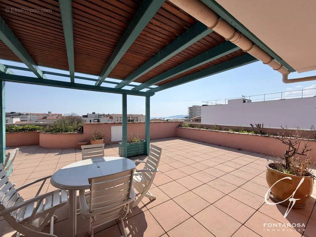 Appartement à FREJUS