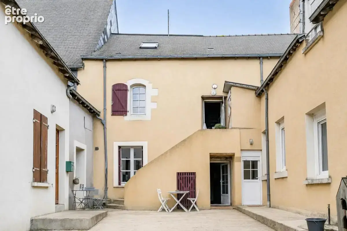 Maison de ville - Lion-d'Angers - 2 chambres - 64 m² au sol - photo 9