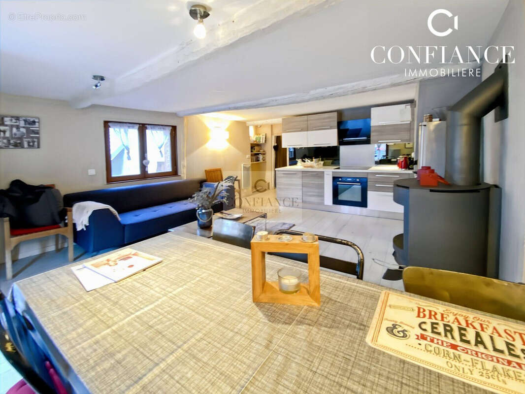 Appartement à SAINT-ETIENNE-DE-TINEE