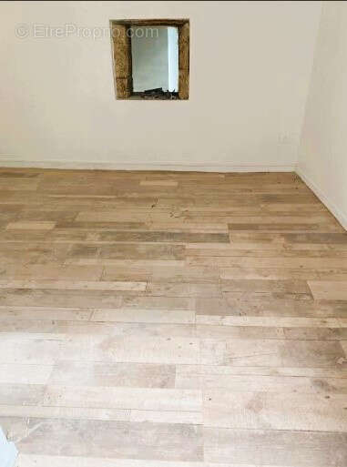 Appartement à SAINT-MARTIN-DE-LONDRES