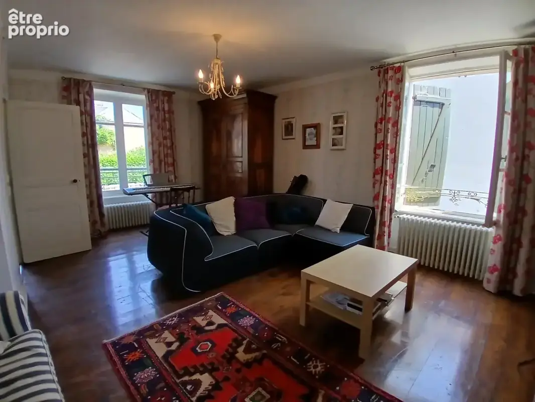 Sitting room 2
