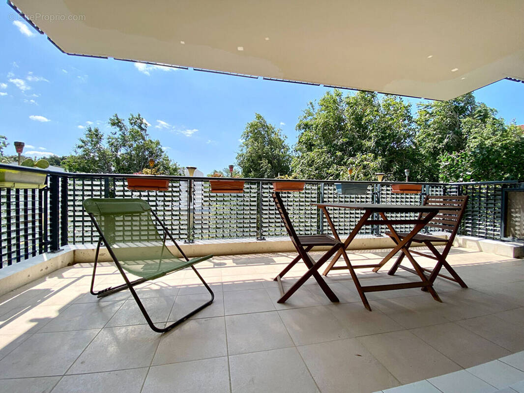 Appartement à MARSEILLE-14E