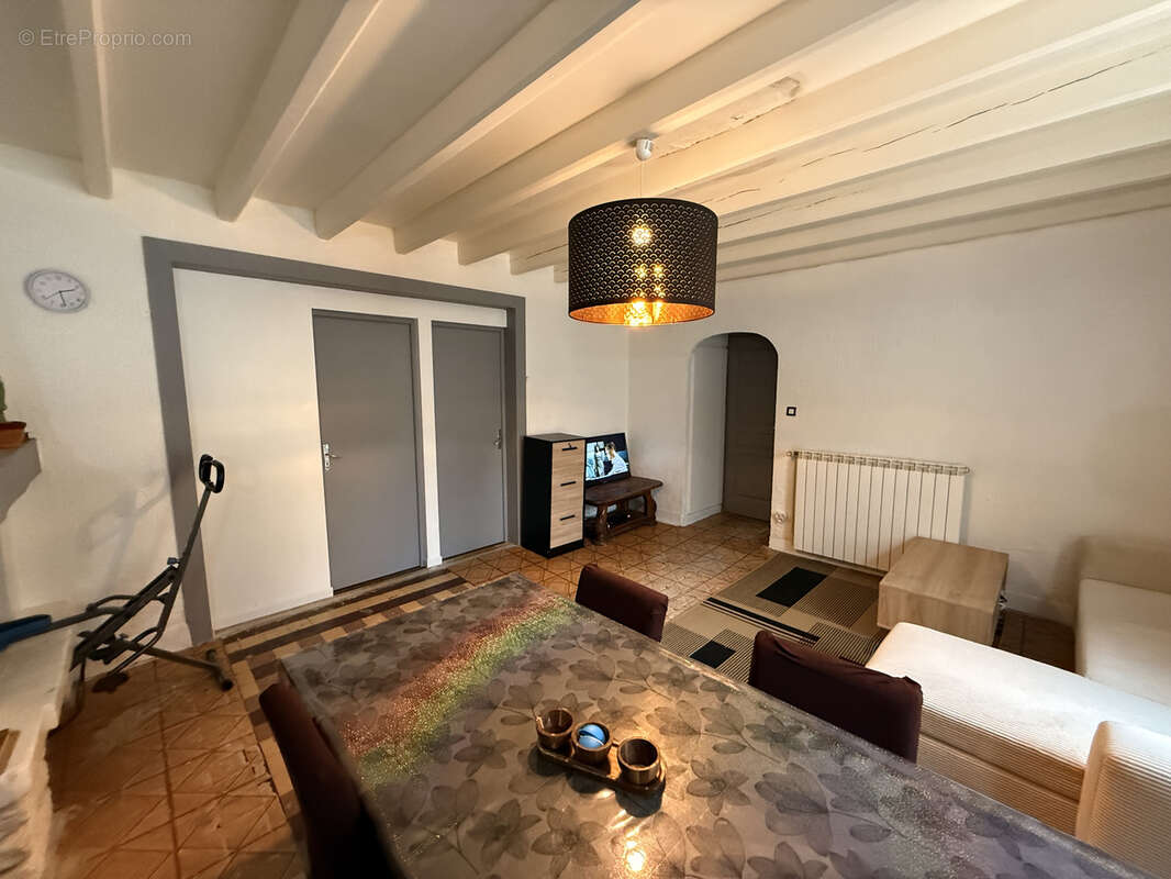 Maison à BELLERIVE-SUR-ALLIER