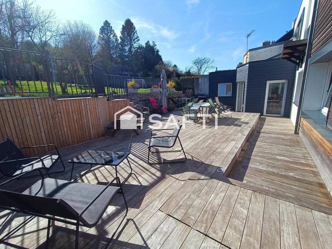 Photo 1 - Maison à SAINT-MARTIN-BOULOGNE