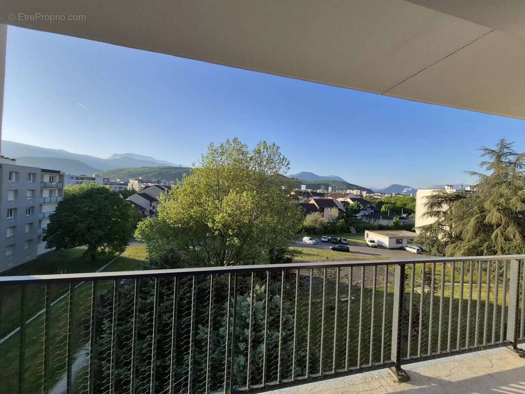 Appartement à ECHIROLLES
