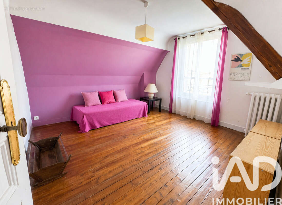 Photo 5 - Maison à VILLEMOMBLE