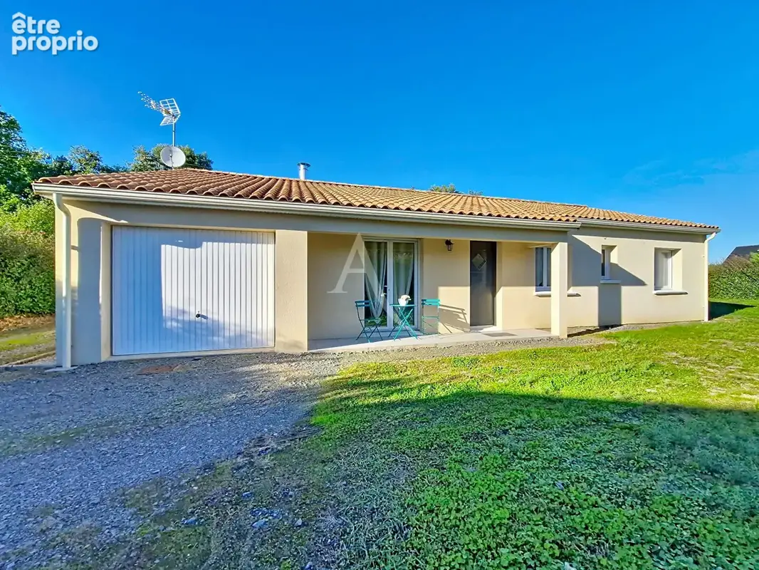 Maison de plain-pied située à st Macaire du bois. - photo 16
